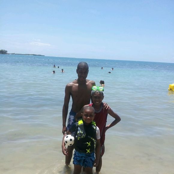 Meet your Posher, Latrell - Picture 1 of 1